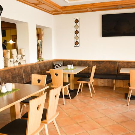 Berghotel Zum Zirm Collalbo Ngoại thất bức ảnh