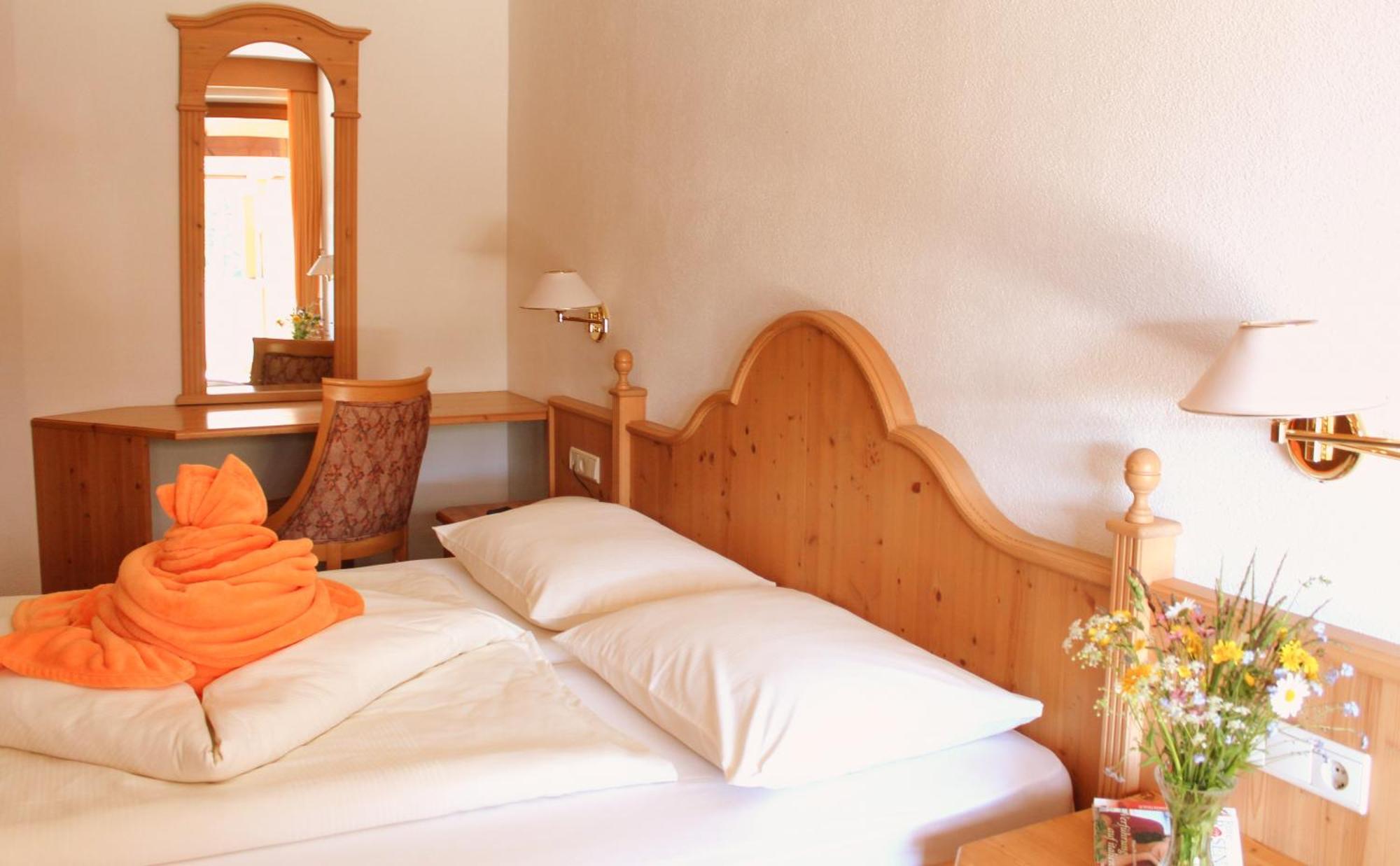 Berghotel Zum Zirm Collalbo Ngoại thất bức ảnh